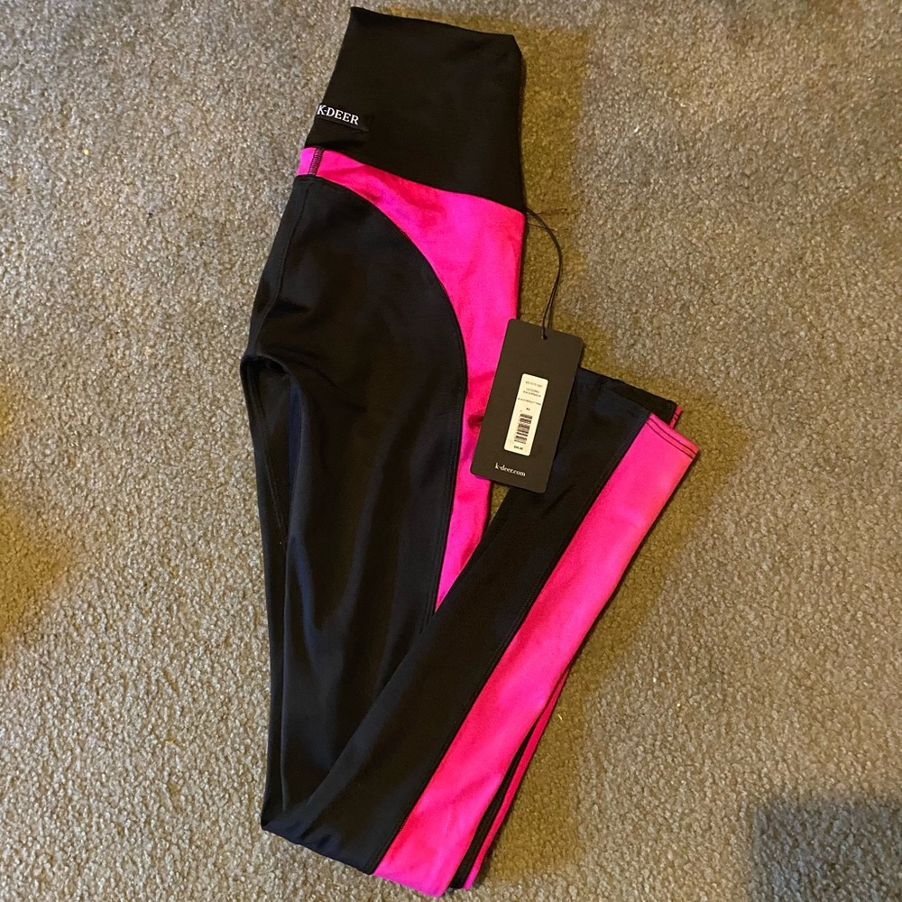 NWT K-Deer Leggings